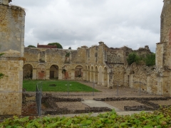Abbaye de Fontmorigny (5).JPG